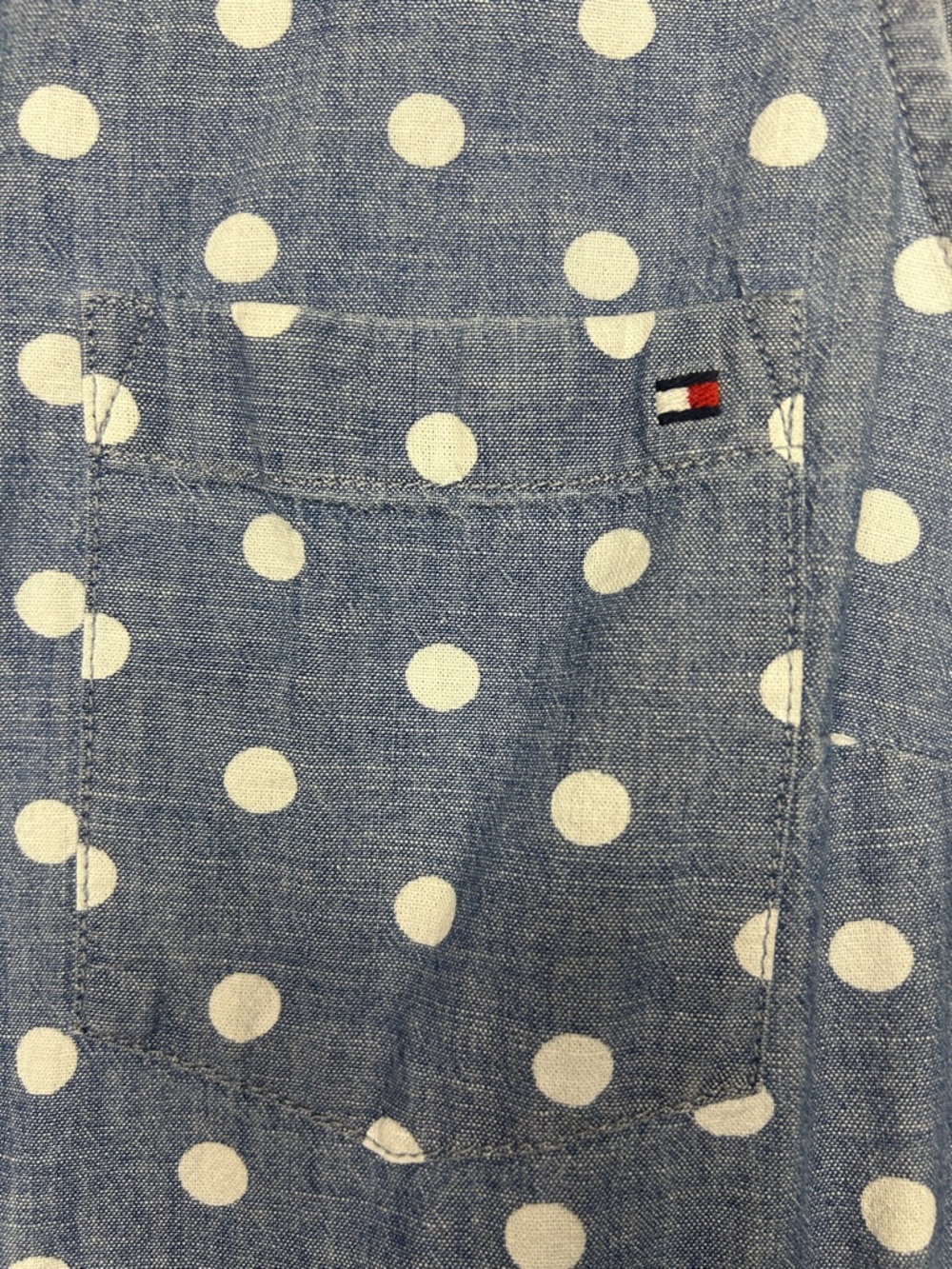 Tommy Hilfiger Top Women’s M Sleeveless Blue Chambray White Polka Dot Button Up - Picture 4 of 10